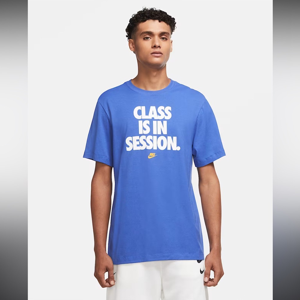 *Nike New Men’s Royal Blue Tee with Bold Graphic Short Sleeve Small Shirt #L